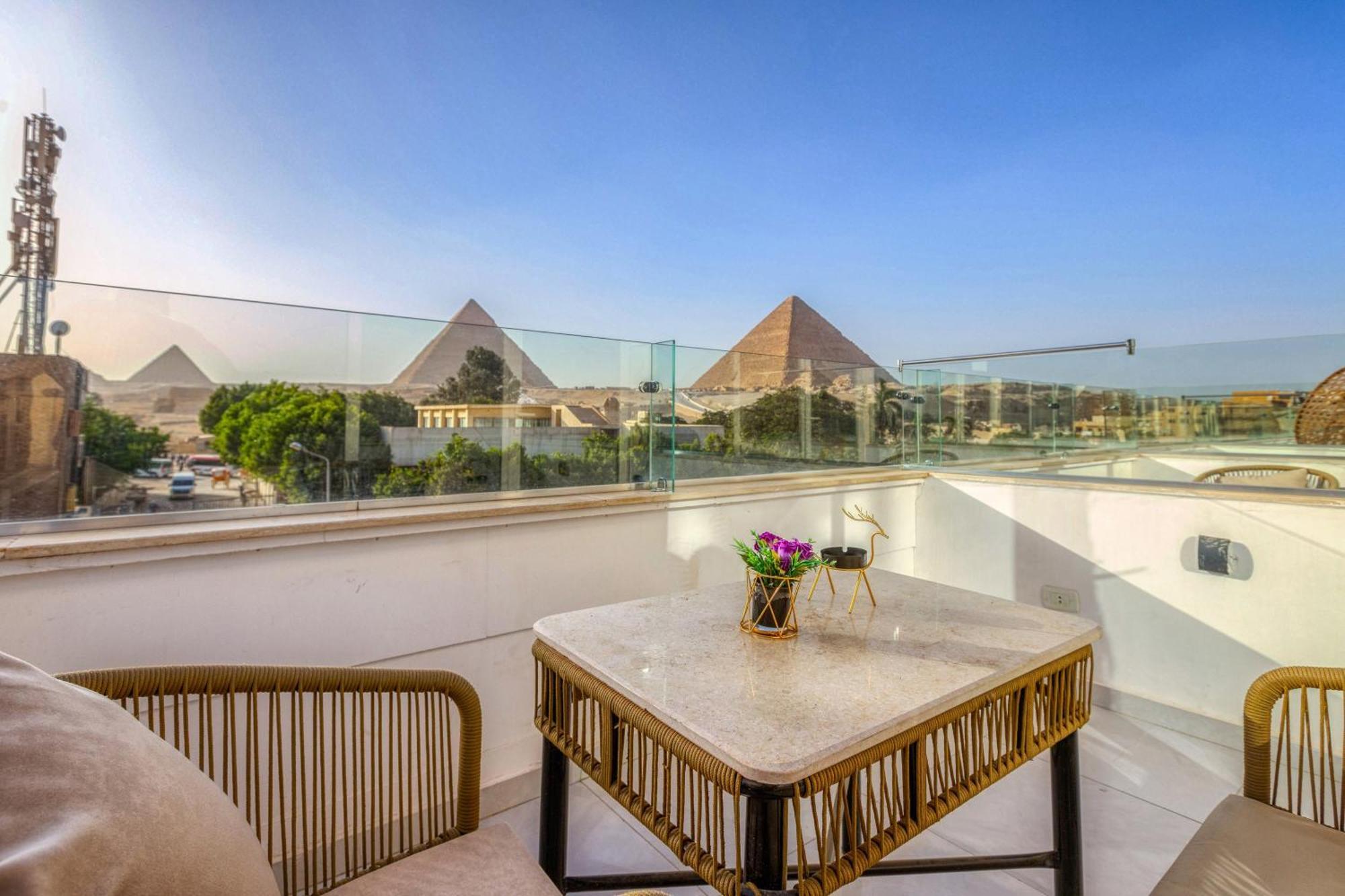 Location Pyramid Cairo