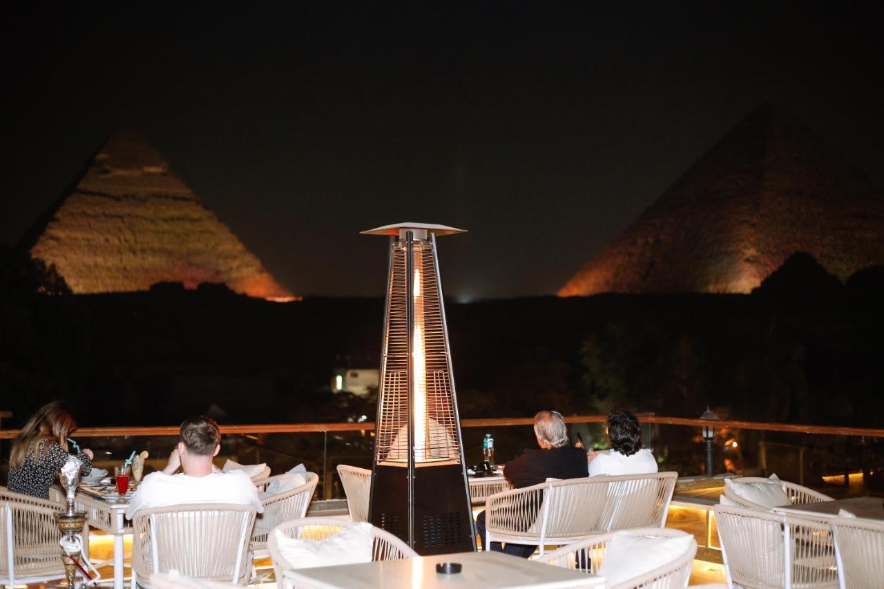 Location Pyramid * Cairo