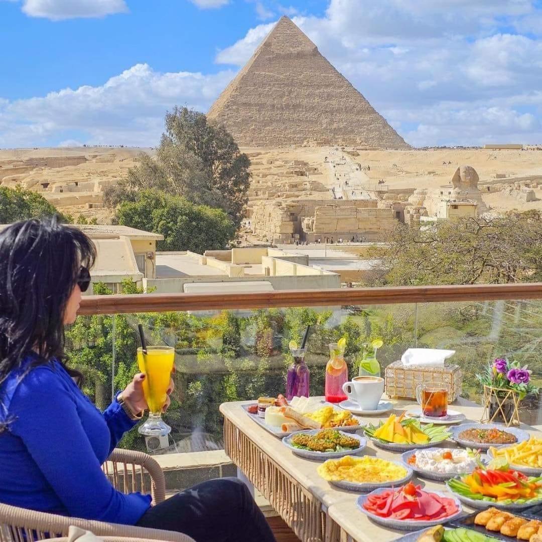 Location Pyramid Apartment Cairo